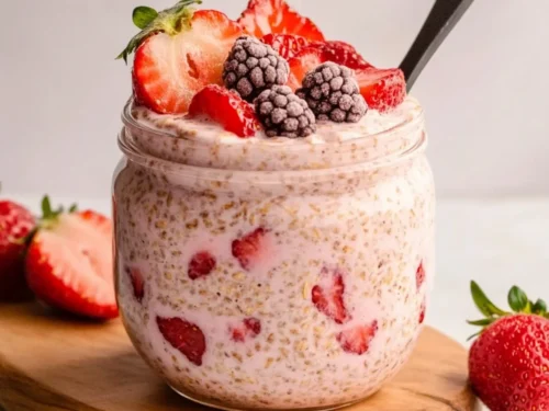 Strawberry Overnight Oats